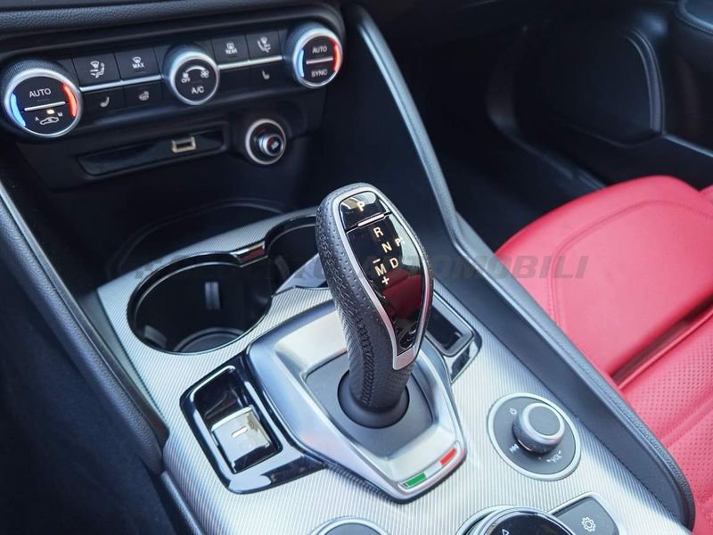 Alfa Romeo Giulia  2.0 t Veloce Q4 280cv auto