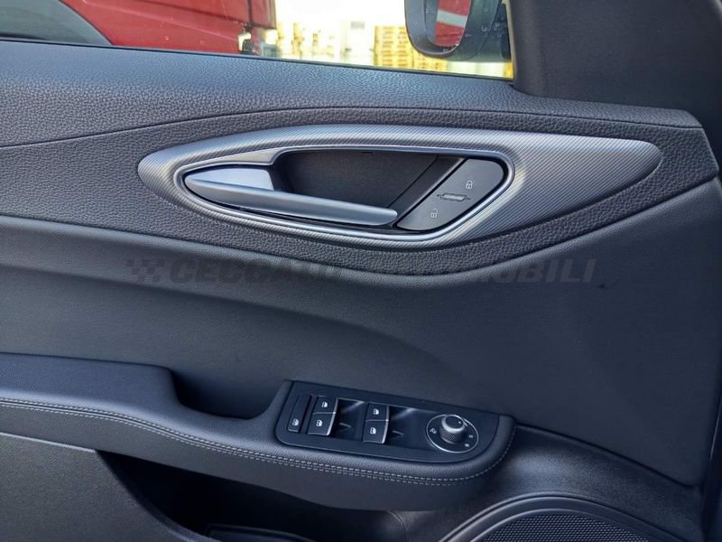 Alfa Romeo Giulia  2.0 t Veloce Q4 280cv auto