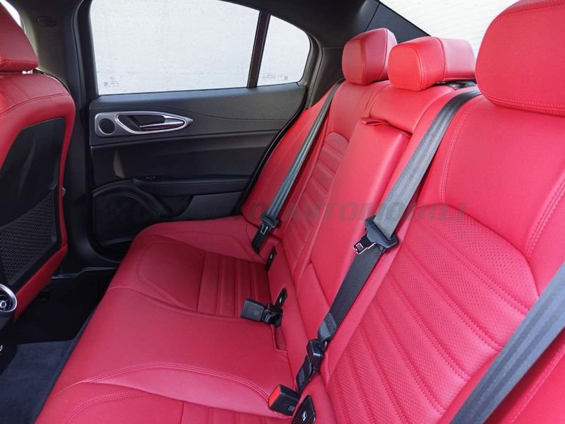 Alfa Romeo Giulia  2.0 t Veloce Q4 280cv auto