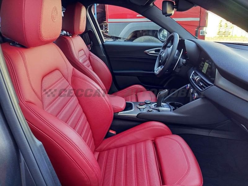 Alfa Romeo Giulia  2.0 t Veloce Q4 280cv auto
