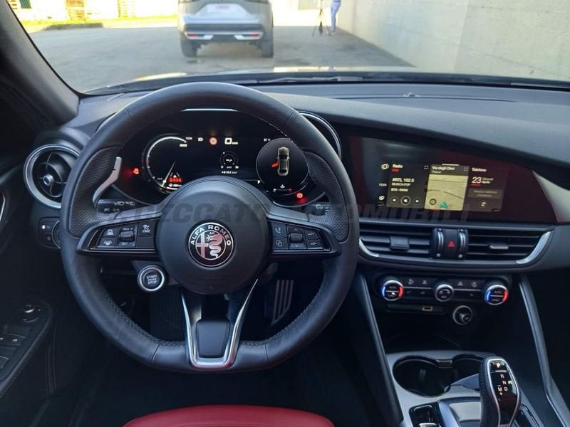 Alfa Romeo Giulia  2.0 t Veloce Q4 280cv auto