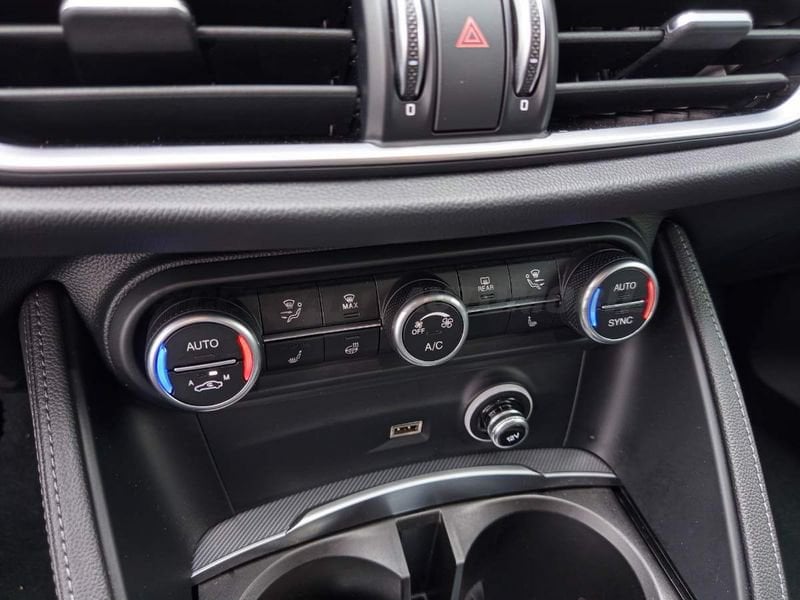 Alfa Romeo Stelvio  2.2 t Veloce Q4 210cv auto