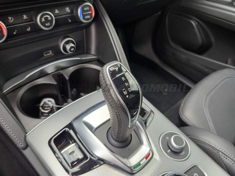 Alfa Romeo Stelvio  2.2 t Veloce Q4 210cv auto
