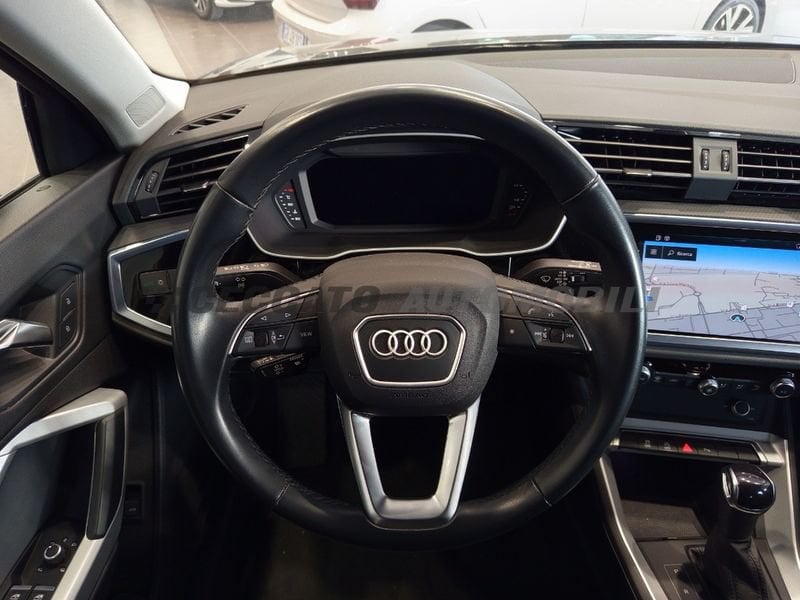 Audi Q3  II 2018 35 2.0 tdi S line edition s-tronic