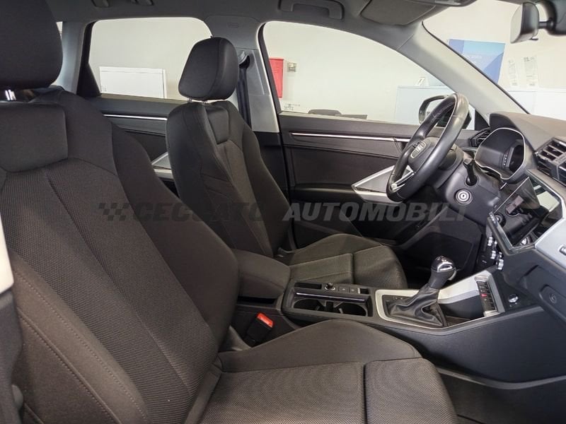 Audi Q3  II 2018 35 2.0 tdi S line edition s-tronic