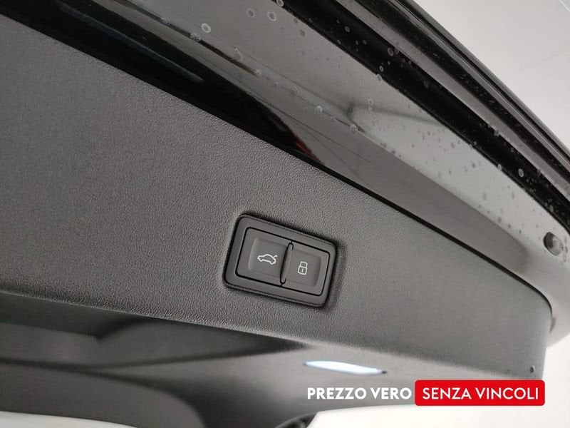 Audi   TDI 150kW quattro S tronic S Line Edition
