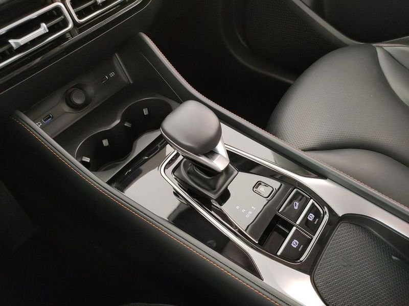 MG HS  1.5 Luxury auto
