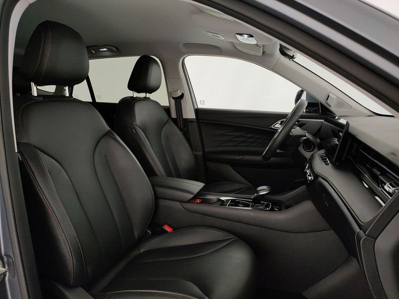 MG HS  1.5 Luxury auto
