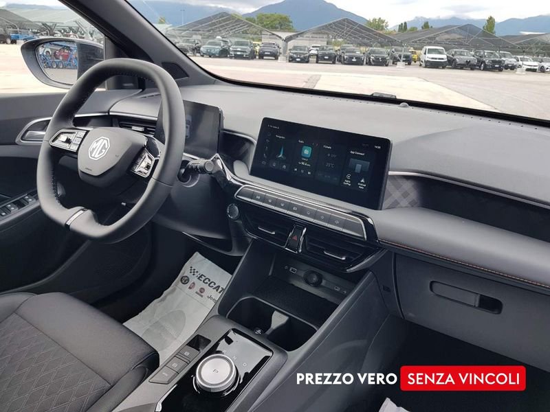 MG MG3  1.5 hybrid+ Luxury auto