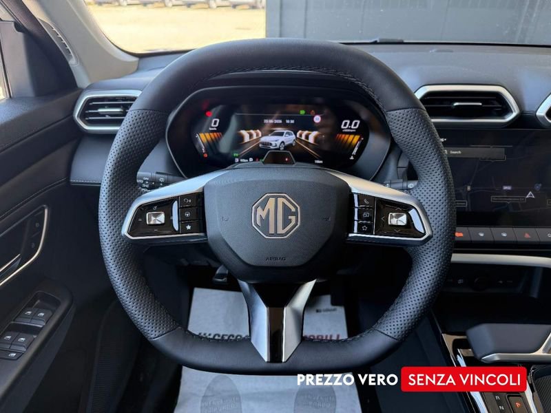 MG ZS  1.5 hybrid+ Luxury auto