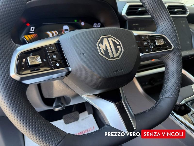 MG ZS  1.5 hybrid+ Luxury auto