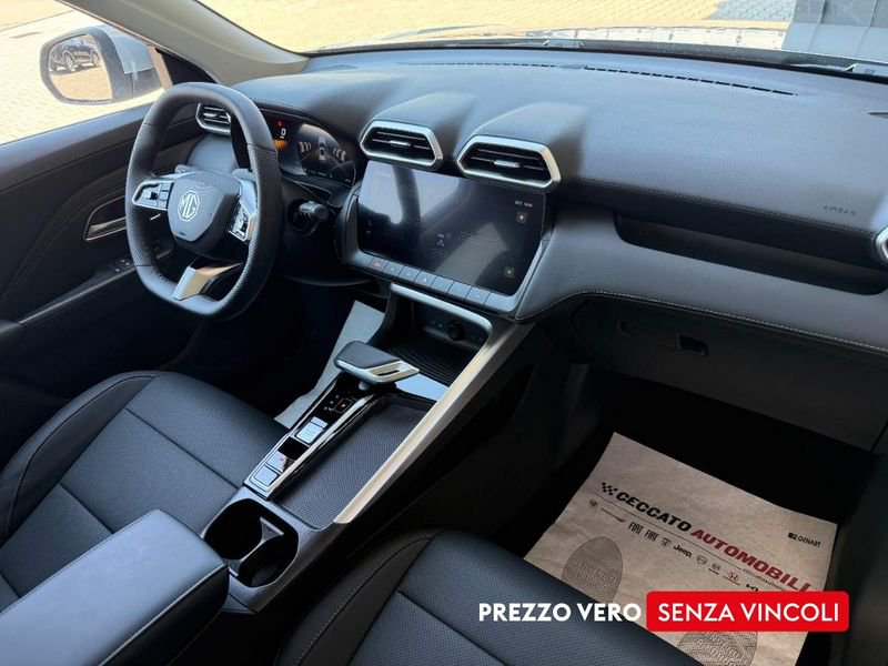 MG ZS  1.5 hybrid+ Luxury auto