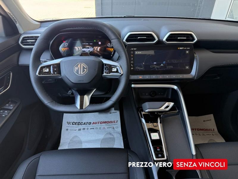 MG ZS  1.5 hybrid+ Luxury auto