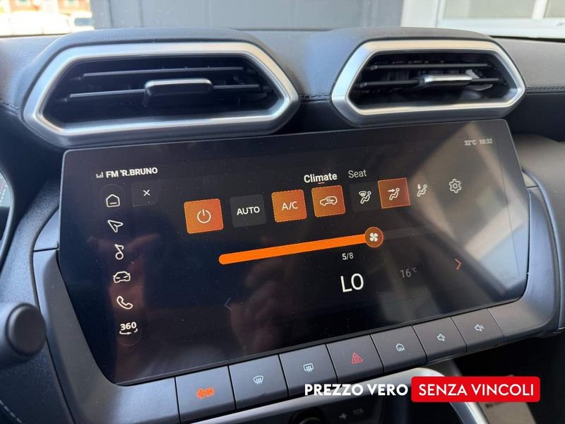 MG ZS  1.5 hybrid+ Luxury auto