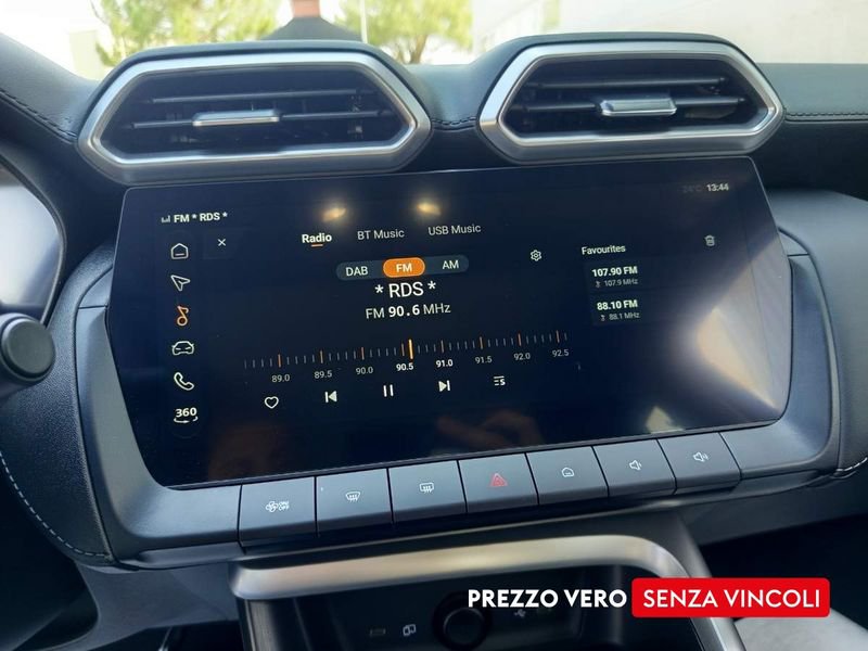 MG ZS  1.5 hybrid+ Luxury auto
