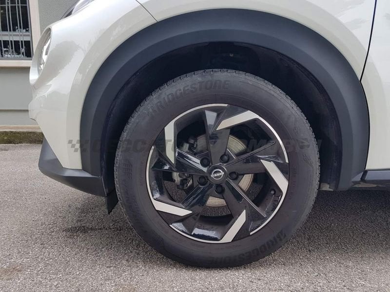 Nissan Juke  1.0 DIG-T 114 CV Acenta