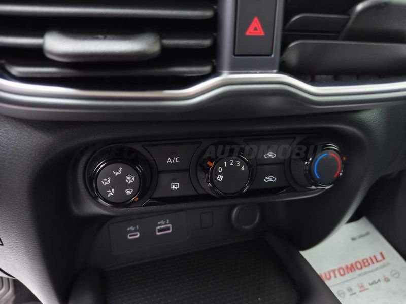 Nissan Juke  1.0 dig-t Acenta 114cv