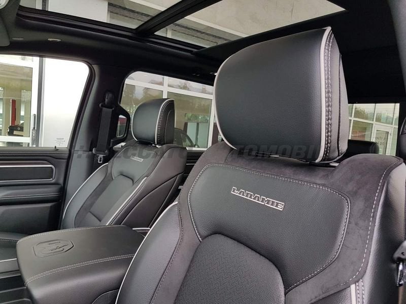 RAM 1500  LARAMIE RAM Crew Cab 4×4 Laramie Sport