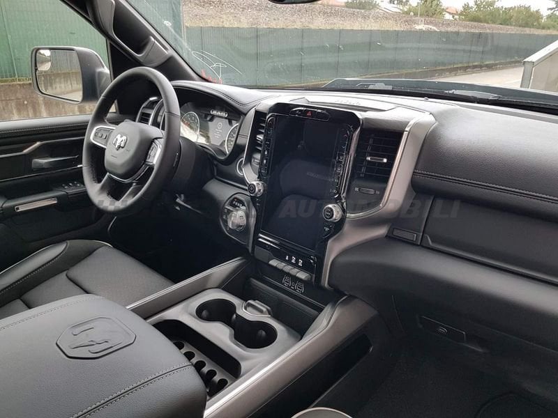 RAM 1500  LARAMIE RAM Crew Cab 4×4 Laramie Sport