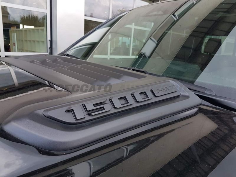 RAM 1500  LARAMIE RAM Crew Cab 4×4 Laramie Sport