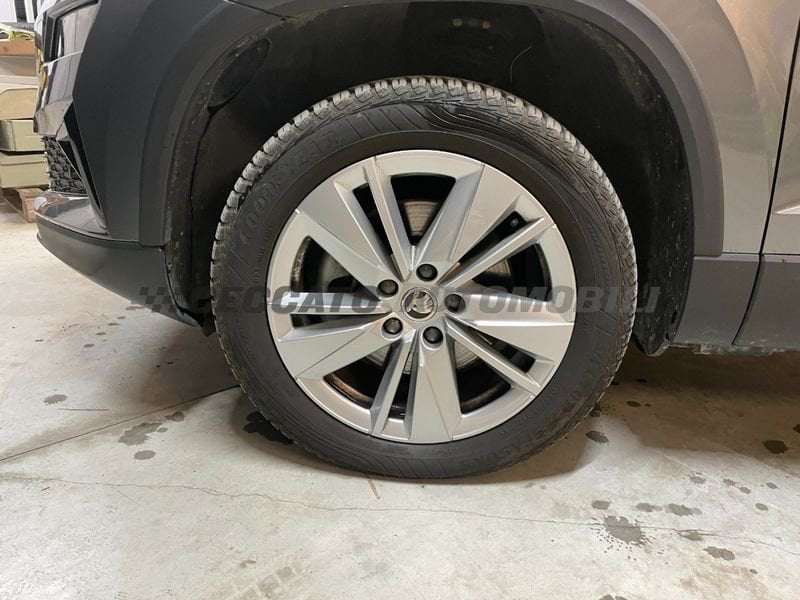 Skoda Karoq  2022 2.0 tdi Executive 4×4 150cv dsg