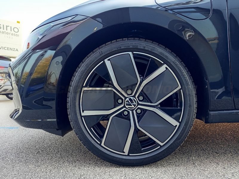 Volkswagen Golf  1.5 tsi ehybrid Edition Plus 204cv dsg