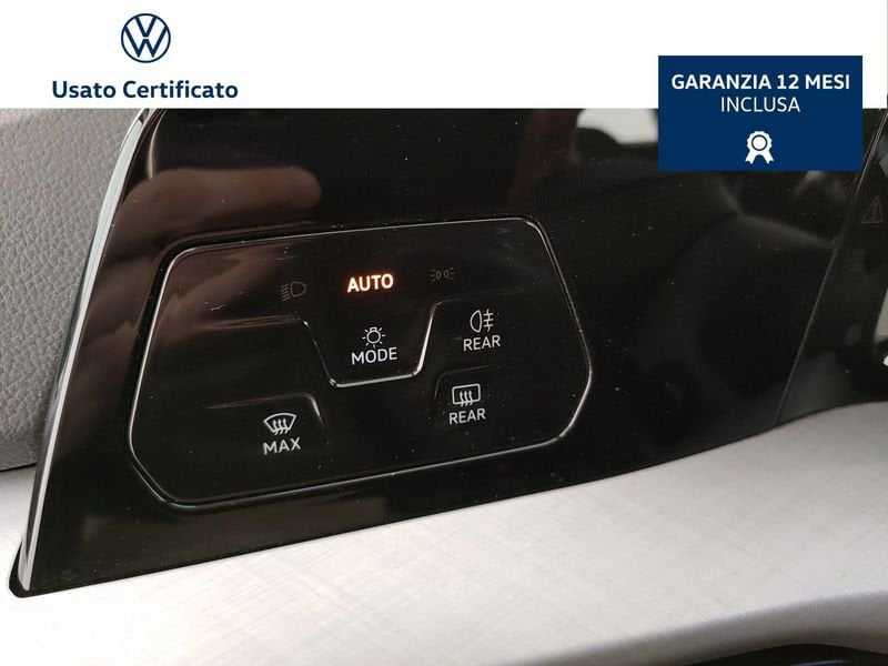 Volkswagen Golf  2.0 tdi Life 115cv