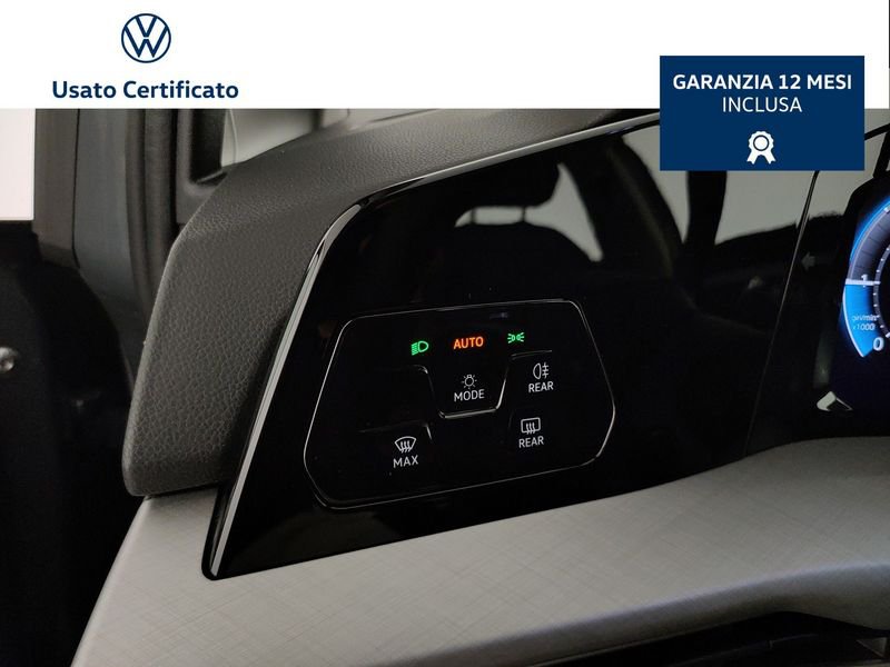 Volkswagen Golf  2.0 tdi Life 115cv