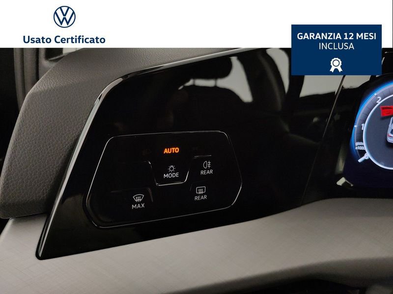 Volkswagen Golf  2.0 tdi Life 115cv