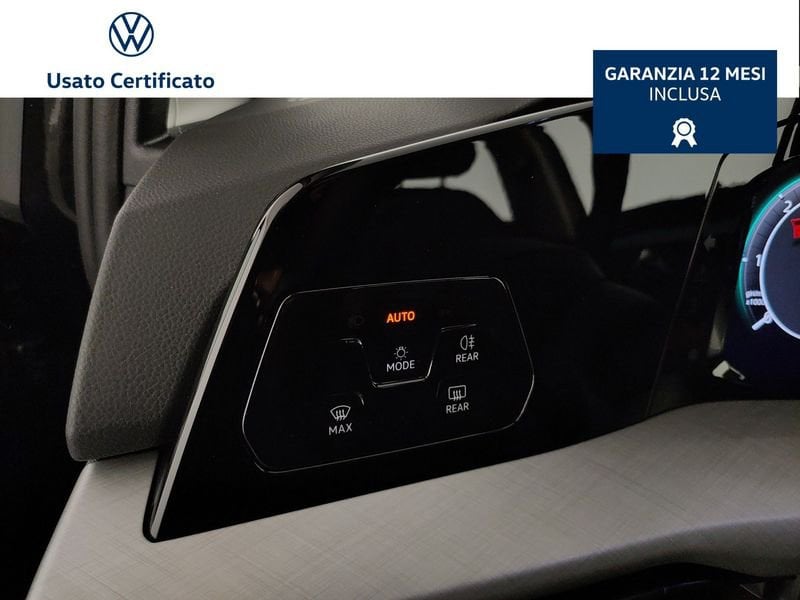 Volkswagen Golf  2.0 tdi Life 115cv