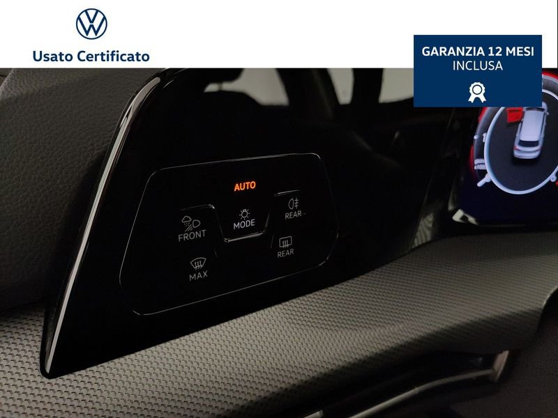 Volkswagen Golf  2.0 tdi Style 150cv dsg
