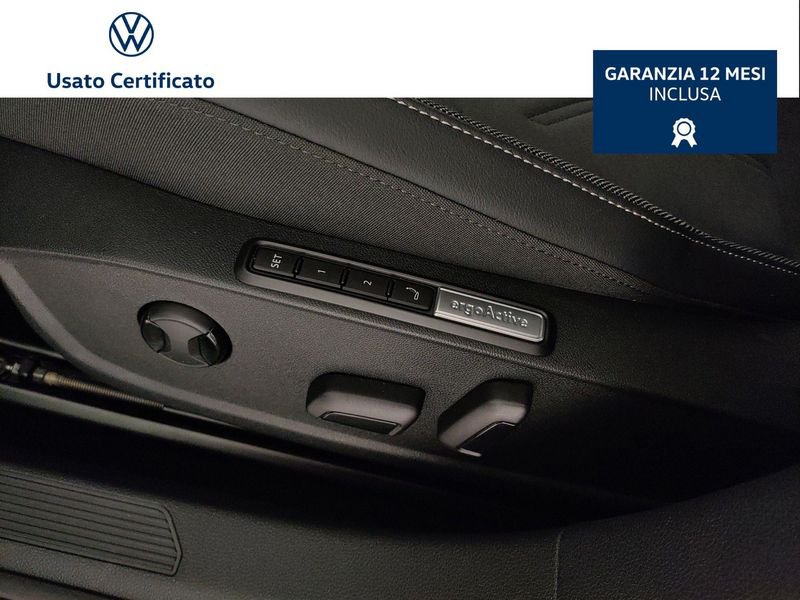 Volkswagen Golf  2.0 tdi Style 150cv dsg