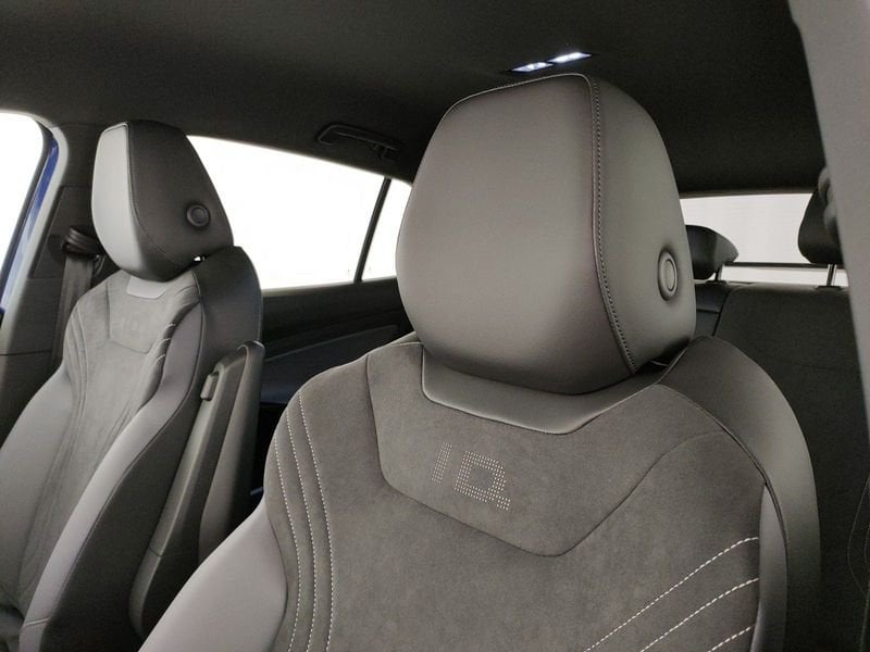 Volkswagen ID.5  77 kWh Pro Performance 204cv