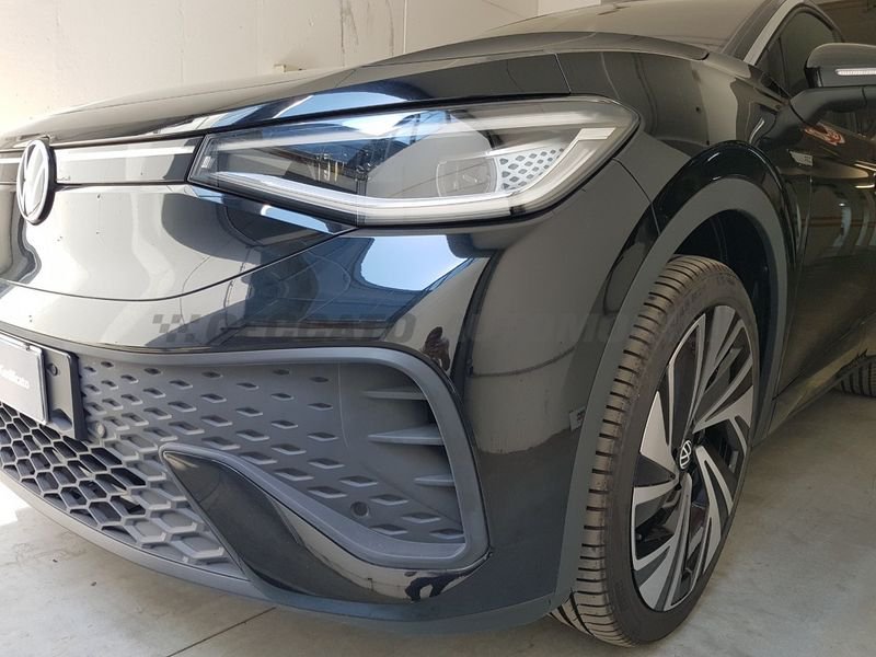 Volkswagen ID.5  77 kWh Pro Performance 204cv