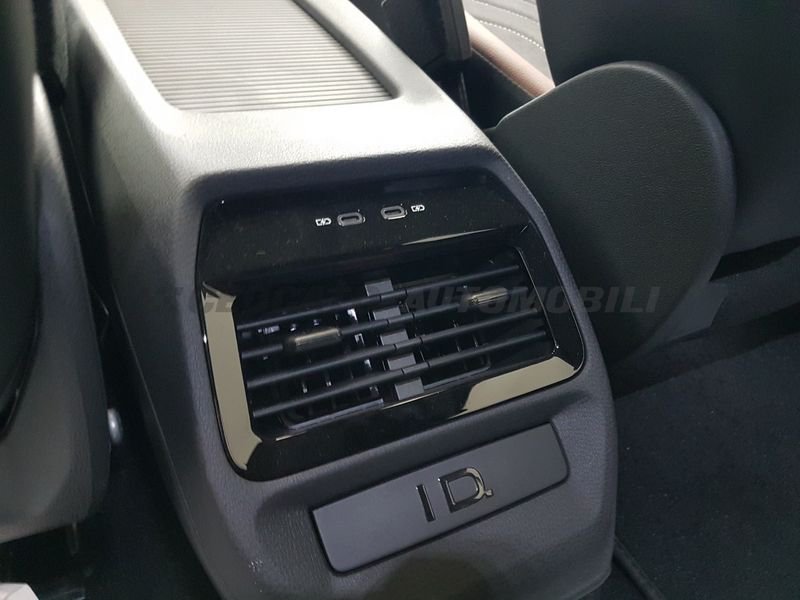 Volkswagen ID.5  77 kWh Pro Performance 204cv