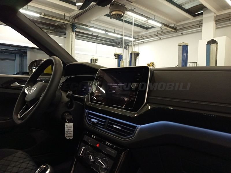 Volkswagen T-Cross  1.0 tsi R-Line 115cv