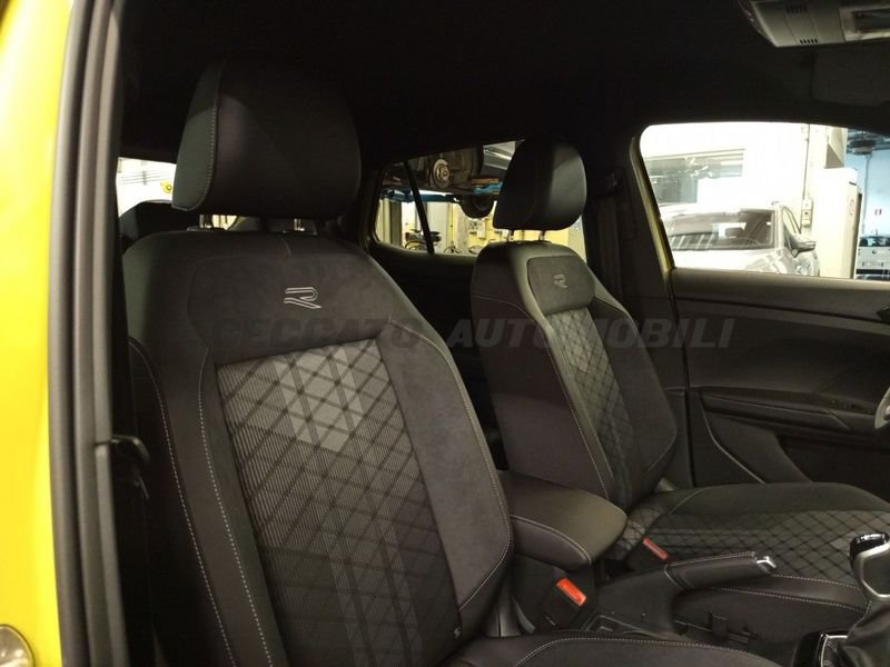 Volkswagen T-Cross  1.0 tsi R-Line 115cv