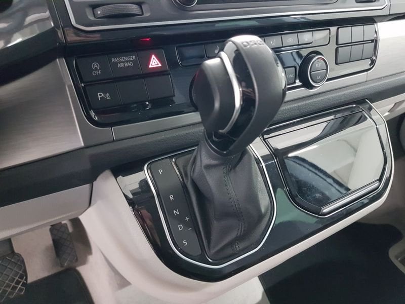 Volkswagen   T6 2016 2.0 tdi 150cv Ocean DSG