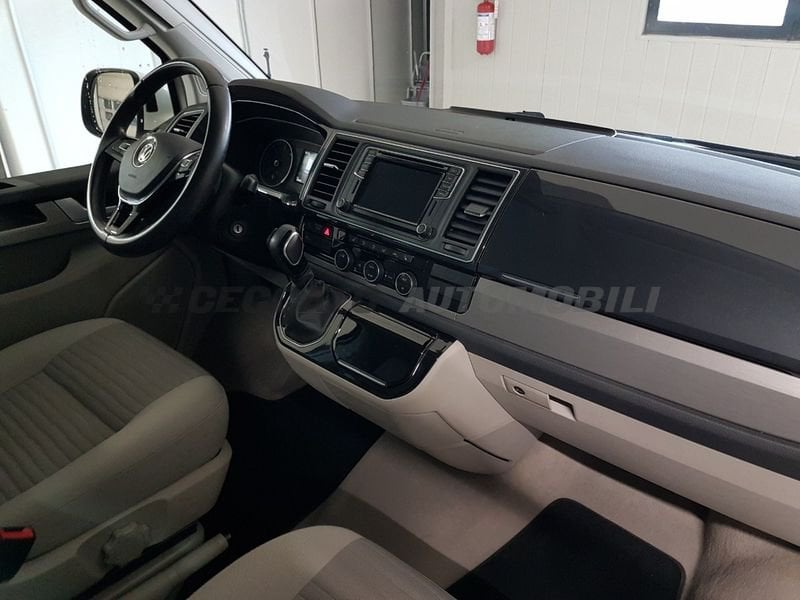 Volkswagen   T6 2016 2.0 tdi 150cv Ocean DSG