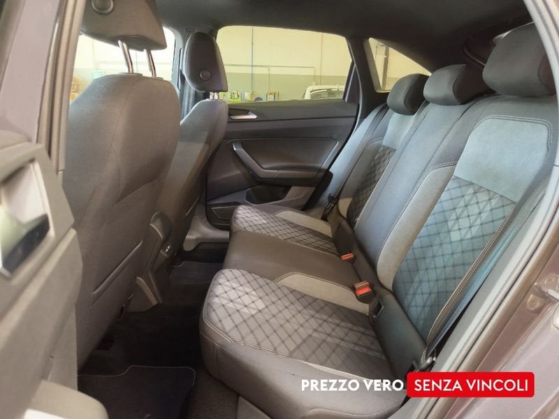 Volkswagen Taigo  1.0 tsi R-Line 110cv