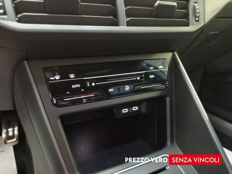 Volkswagen Taigo  1.0 tsi R-Line 110cv