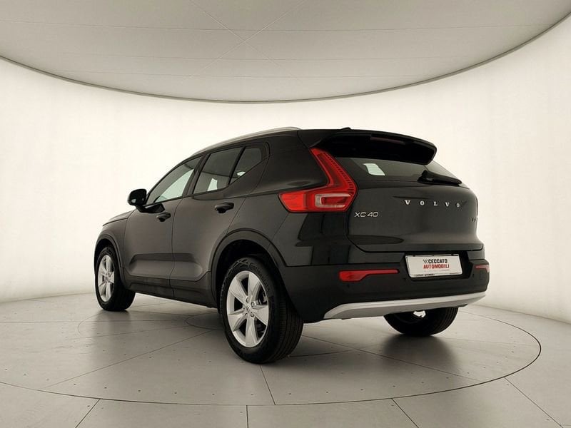 Volvo XC40  2.0 b3 Core auto