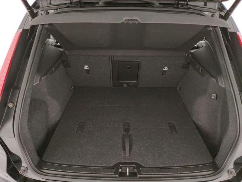 Volvo XC40  2.0 b3 Core auto