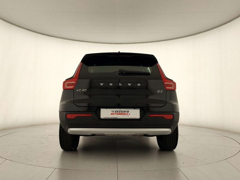 Volvo XC40  2.0 b3 Core auto