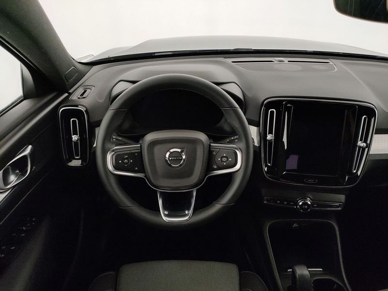 Volvo XC40  2.0 b3 Core auto