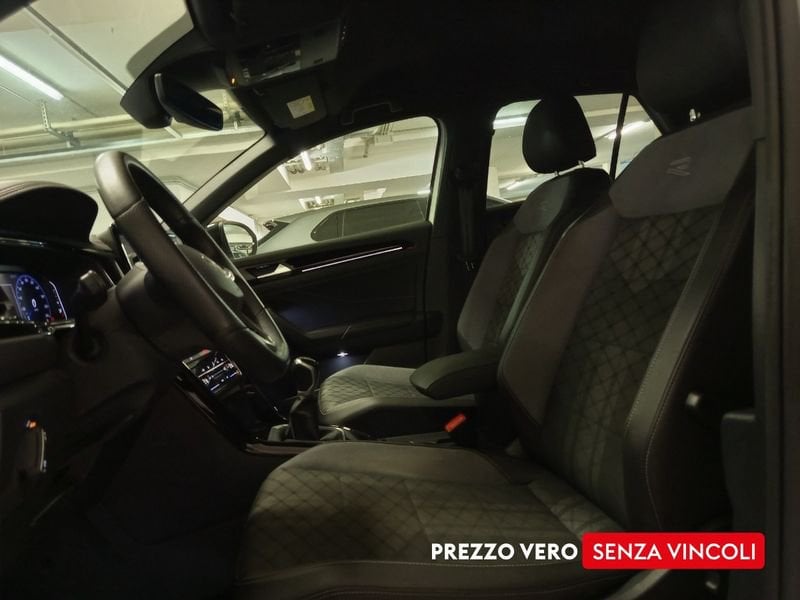 Volkswagen T-Roc  1.0 tsi R-Line 110cv