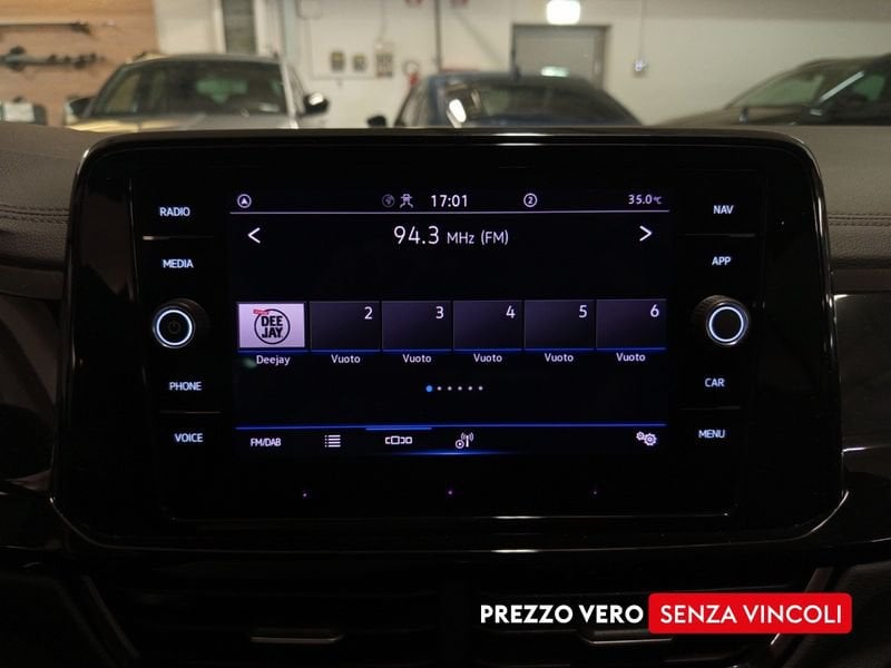 Volkswagen T-Roc  1.0 tsi R-Line 110cv