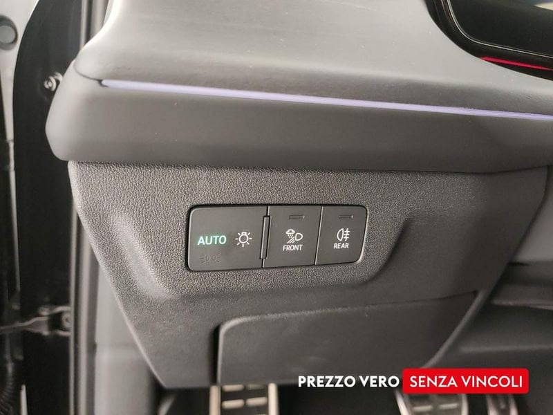 Audi Q3  2.0 tfsi S line edition quattro 204cv s-tronic