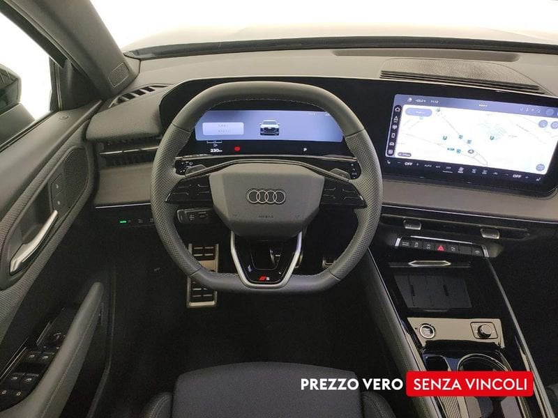 Audi Q3  2.0 tfsi S line edition quattro 204cv s-tronic
