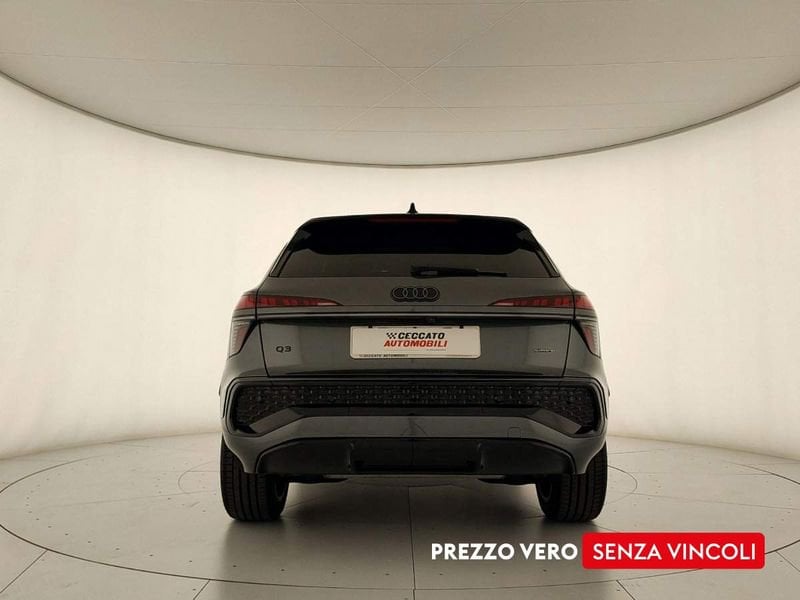 Audi Q3  2.0 tfsi S line edition quattro 204cv s-tronic